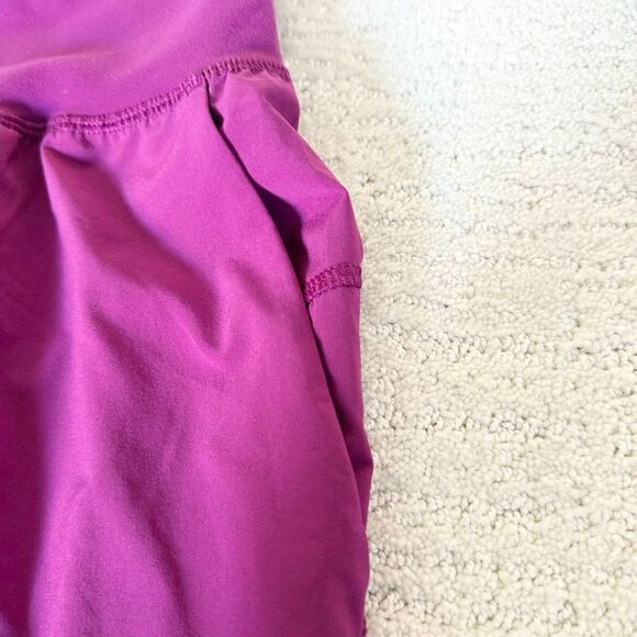 Lululemon Athletica Tranquil Cropped Fold Over Waist in Royal Plum Fuschia Swift - Picture 5 of 12
